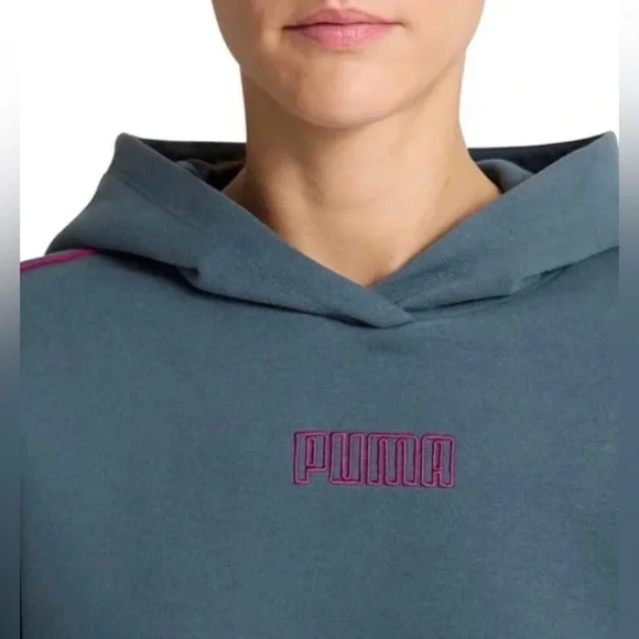 Puma Women's Slate Blue hoodie with Pink Accents NWT - Picture 3 of 4